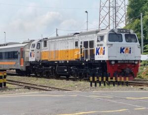 Harga Tiket Kereta Wisata Jaka Lalana Terbaru. Dari banyaknya rute kereta api, kini hadir rute Jakarta-Cianjur dengan adanya Kereta Wisata Jaka Lalana.