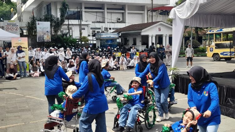 Penyandang Disabilitas Kota Bogor Tampil Dipanggung Hari Disabilitas Internasional