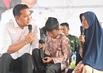 Blusukan, Bupati Cianjur Bawa Pelayanan Ke Rumah Warga, Belanja Masalah Di Wilayah Dengarkan Aspirasi Warga